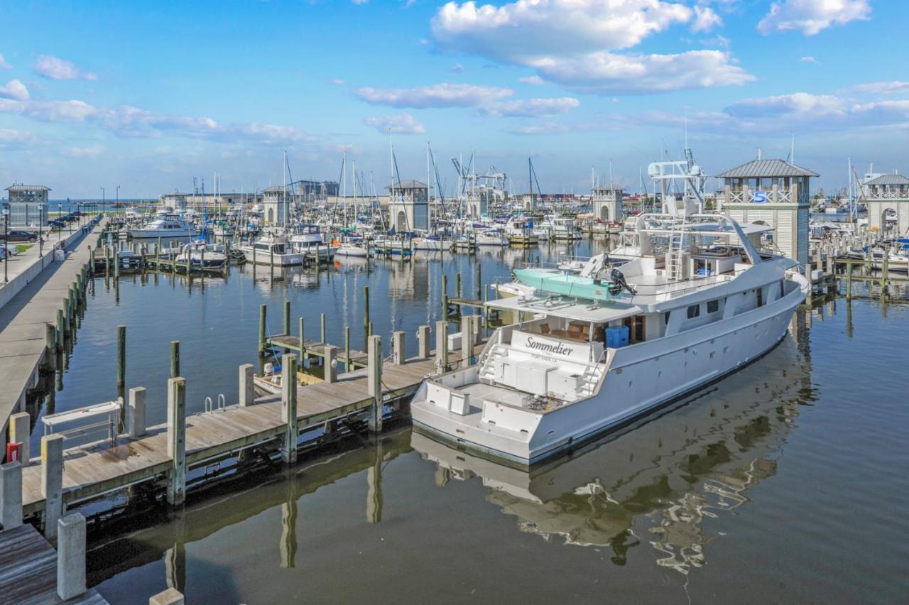 New King With Loft Beach Near Gulf Gulfport Exteriör bild