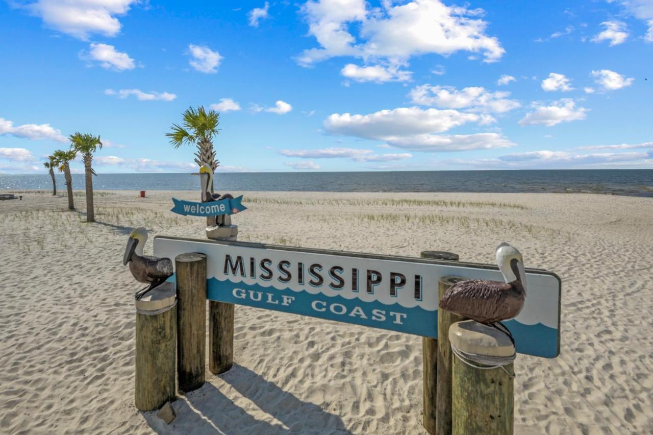 New King With Loft Beach Near Gulf Gulfport Exteriör bild